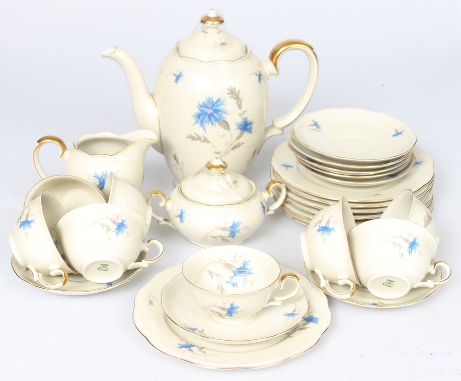 Porcelain coffee service for 8 persons