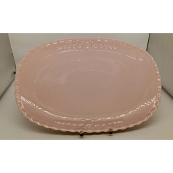 Large Hunterreuther dish in pink porcelain.