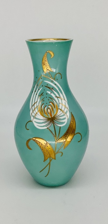 Wallendorf vase.Hand-painted.20 cm.Art Deco