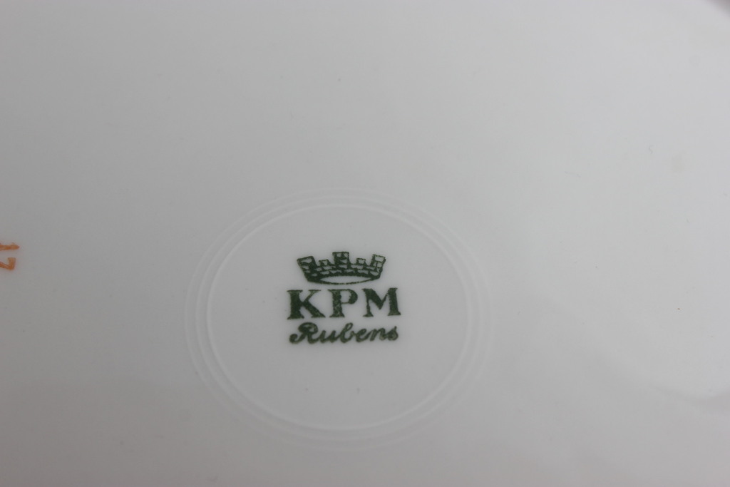 KPM porcelāna šķīvju komplekts (1+12 gab)