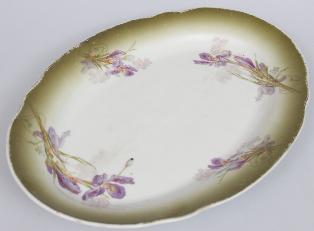 Kuzņecova porcelāna servējamais šķīvis 