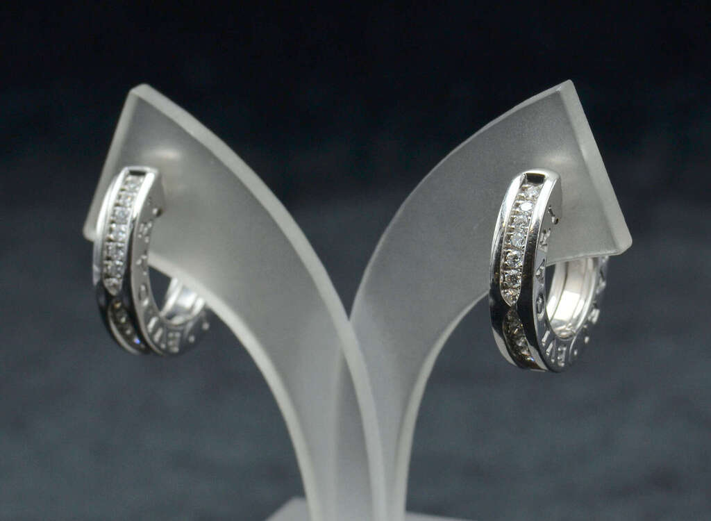 White gold earrings with diamonds