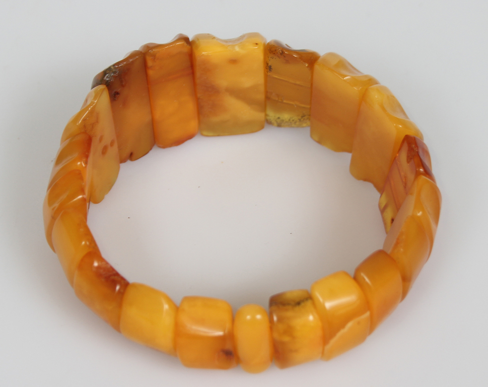 Natural amber bracelet