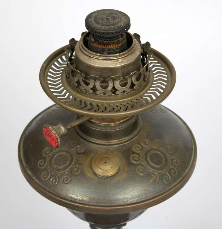 Art Nouveau kerosene lamp