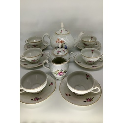 Tea set for 6 persons. Czechoslovakia. Bernadotte. Hand-painted Rose Garden. Middle of the last century.