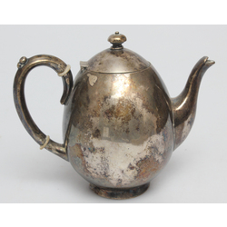 Silver can/teapot