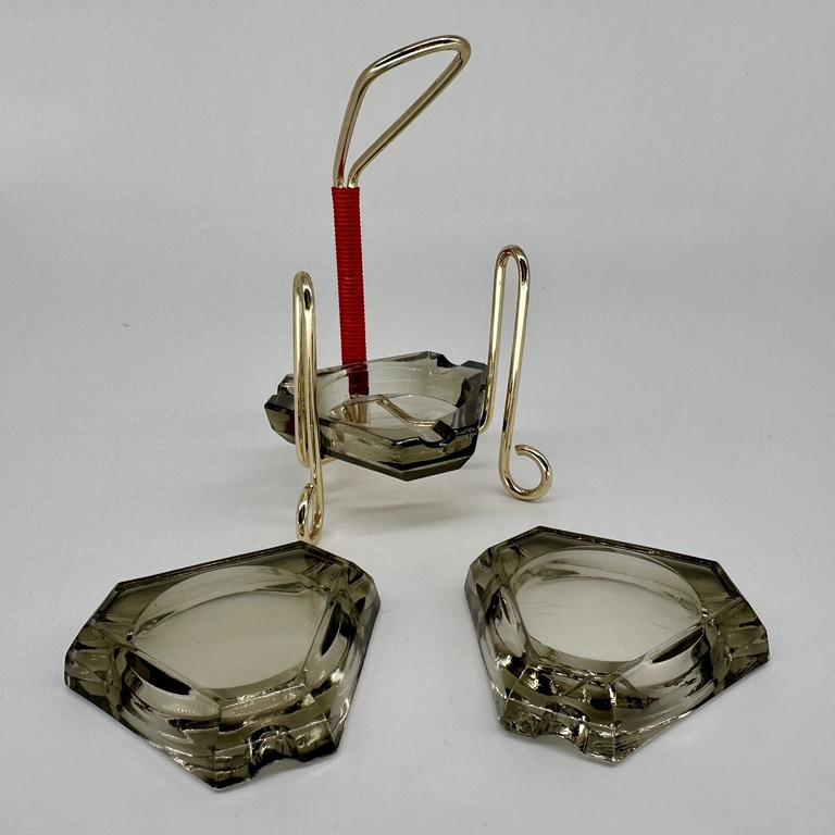 Ashtrays from the Vienna Cafe. Art Deco, 1920s. In excellent condition. HOFMANN