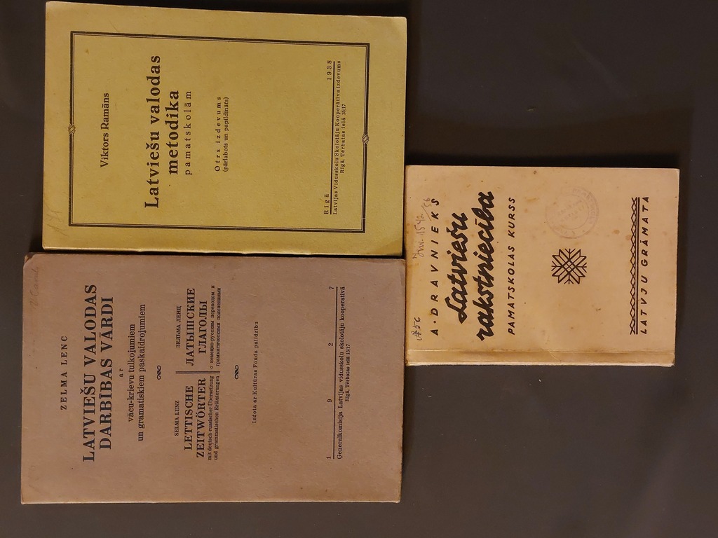 1- Methodology of the Latvian language for primary schools in 1938. 2 - Latvian verbs with German-Russian translations and grammatical explanations. 1927 3- Latvian writing elementary school course. 1942