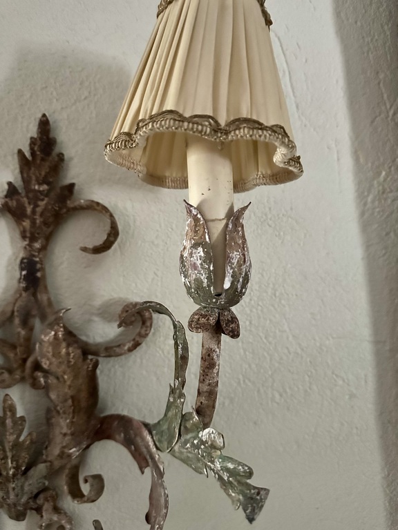 Divas Venēcijas lampas ar auduma abažūriem