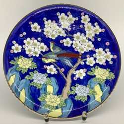 Dish with hand-painted “Blooming Garden” Japan. Export stamp. Excellent preservation of the design.