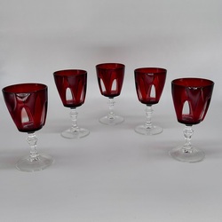 Flaming gothic 50s. Ruby color. France