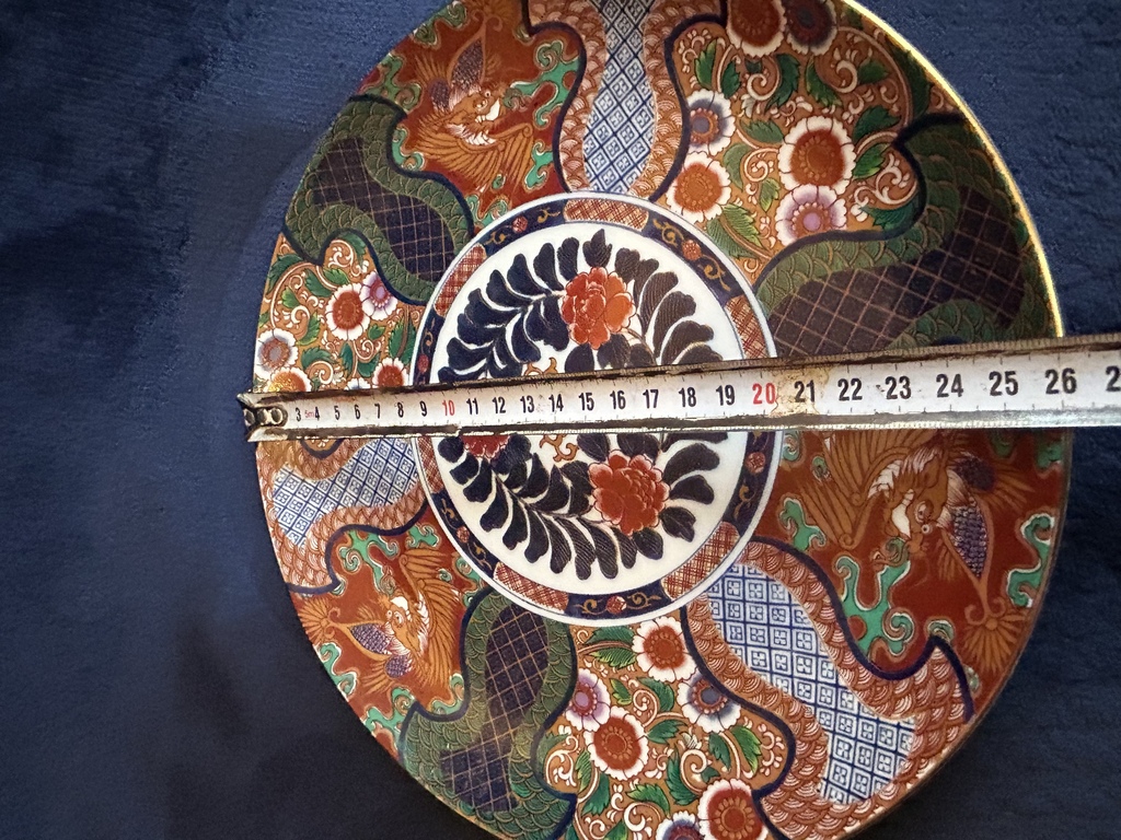 Arita style dish, Saji.Hand painted in excellent condition.Early 20th century.Mark