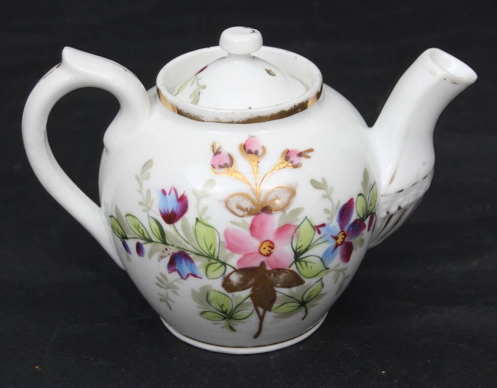 Kuznetsov porcelain teapot