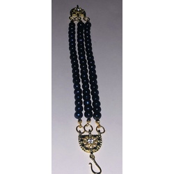 3-row bracelet with blue freshwater pearls and gold-plated clasp.