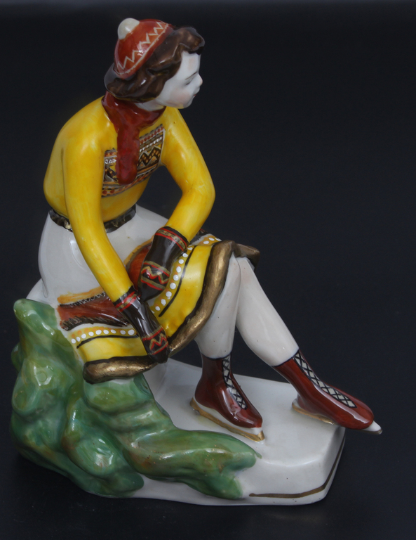 Porcelain figurine ''Girl with skates''