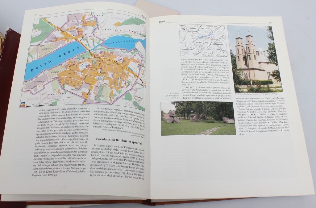 Grāmata ''Latvijas pilsētas enciklopēdija''