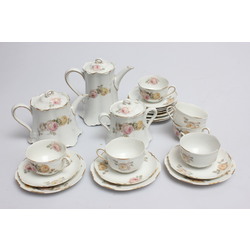 Porcelain service for six persons