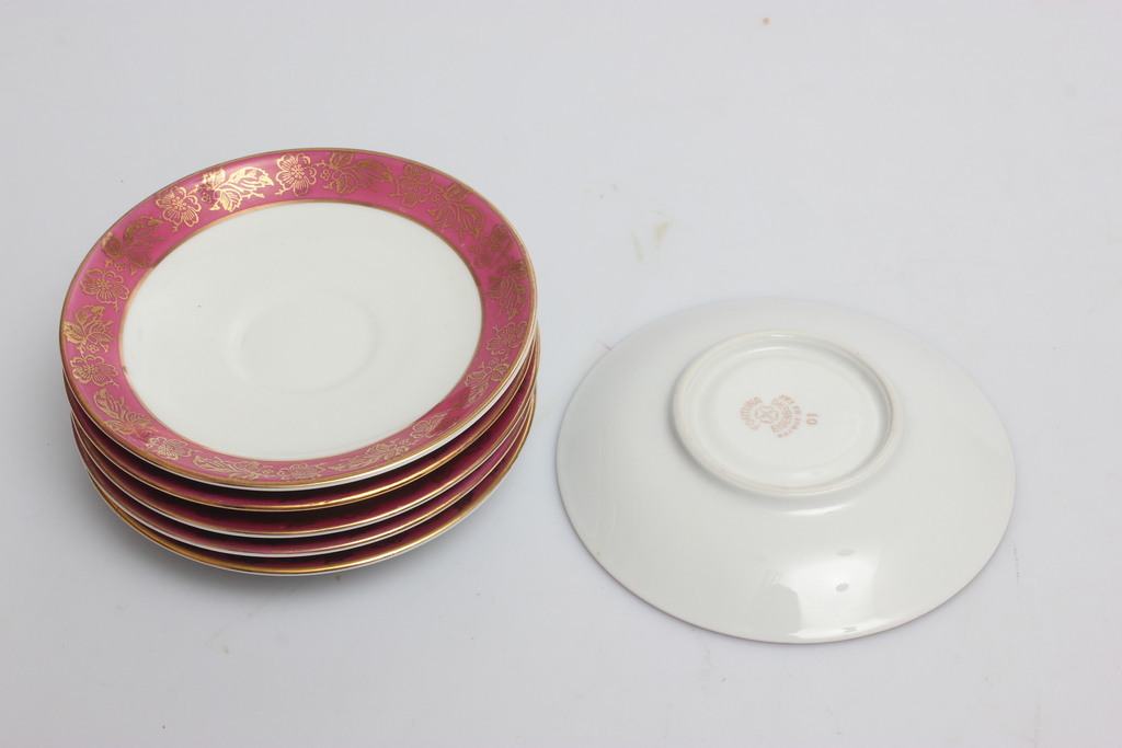 Porcelain service for six persons