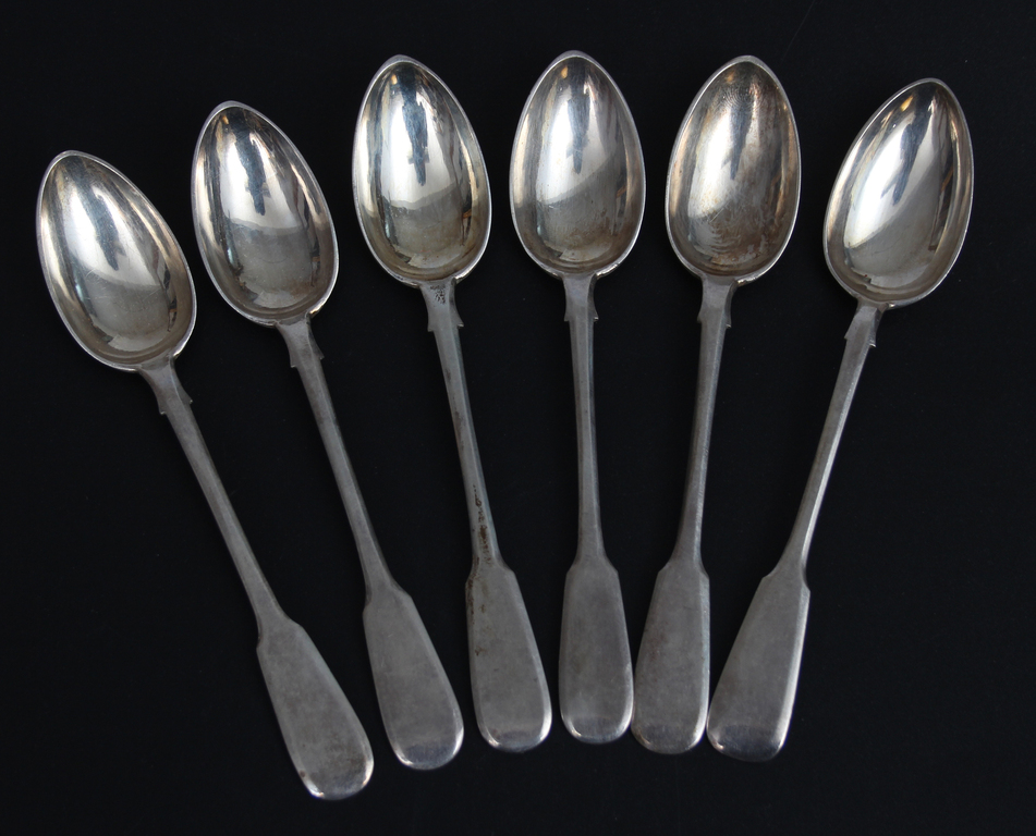 Silver teaspoons (6 pcs.)