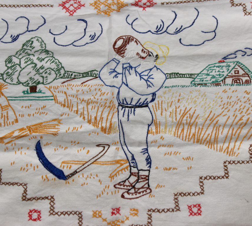 Embroidery ''Dievs svētī sāl' ar maizi!''