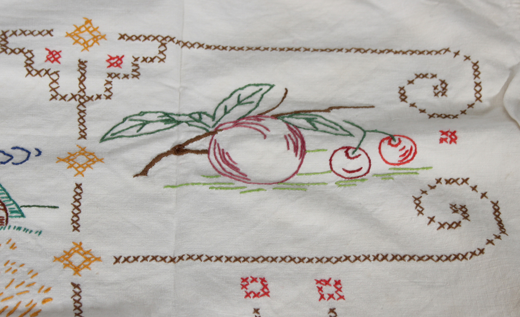 Embroidery ''Dievs svētī sāl' ar maizi!''