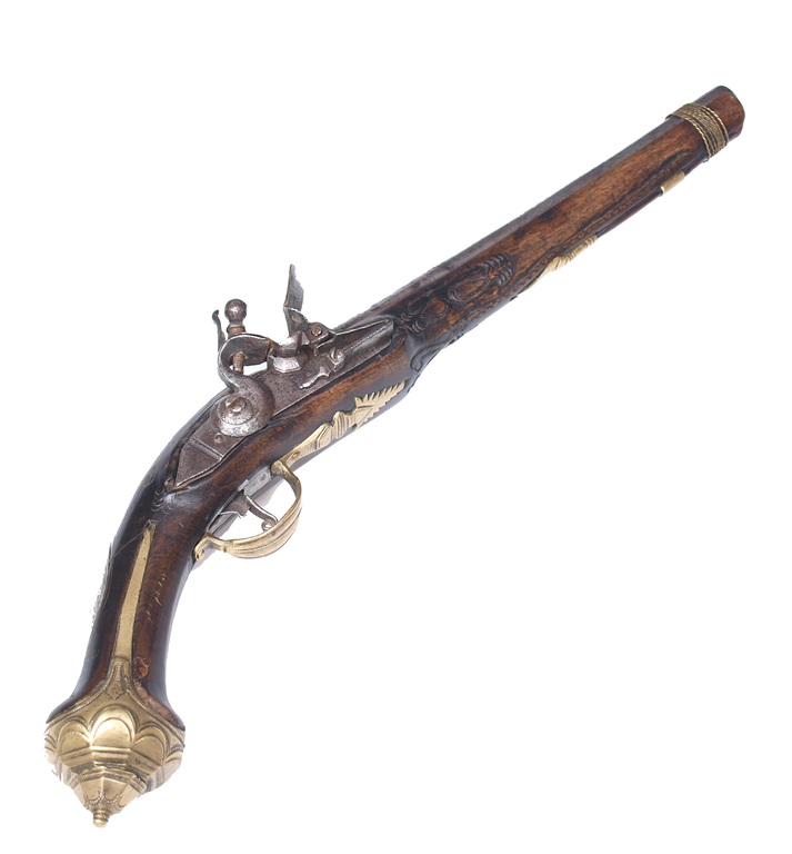 Pistol with flint lock