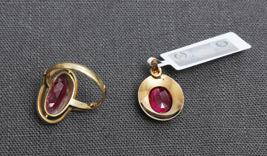 Set - gold ring and pendant