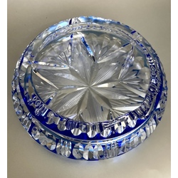 Crystal ashtray, very good condition, no defects, 20 years, other side