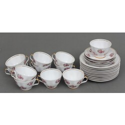 Riga porcelain cups, saucers, plates