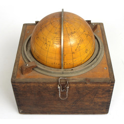 Ship globe