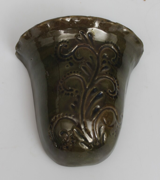 Ceramic wall vase