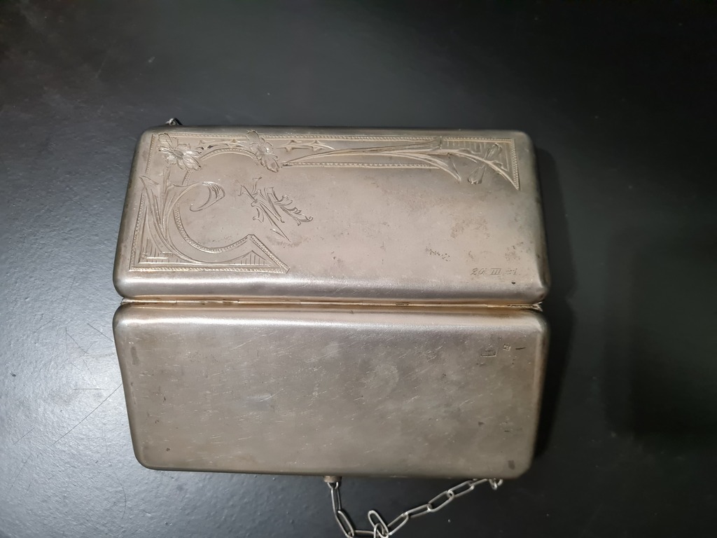 Silver handbag with floral engraving and turquoise interior. 1931 year 875 proof 150gr