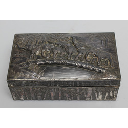 Silver-plated metal cigar box 