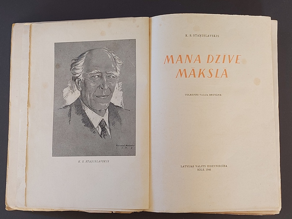 STANISLAVSKI 1946 Lot of 3000. Cover drawn by M. Vītoliņš. 548 pages. The cover of the book does not hold