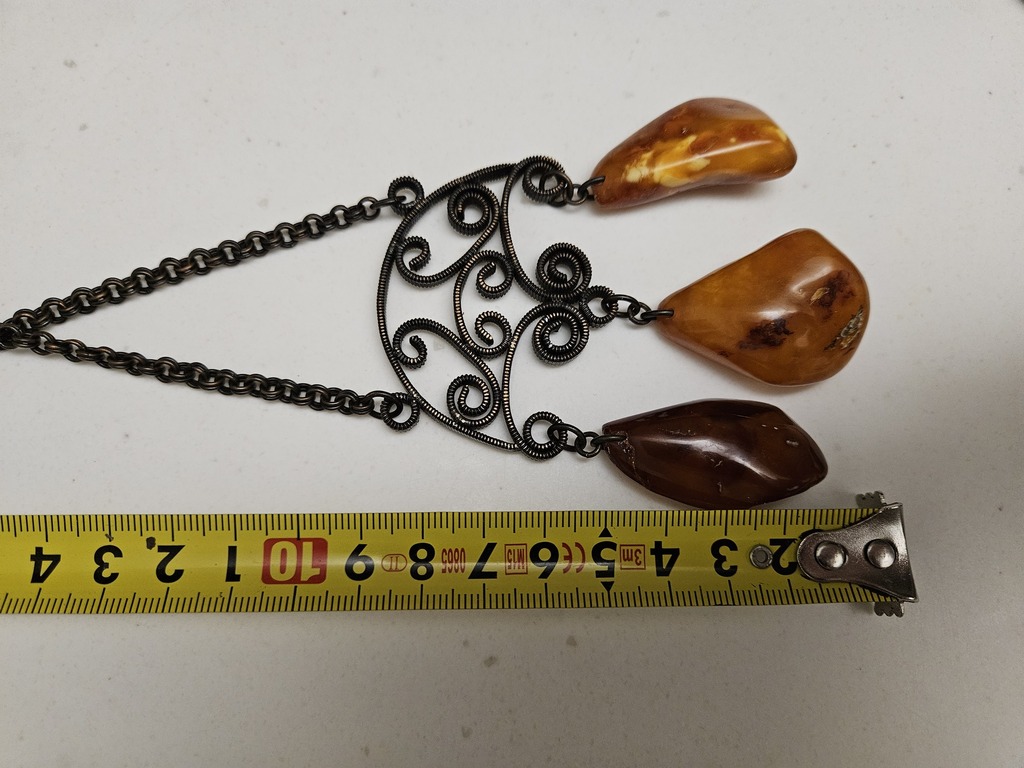 Necklace with pieces of amber