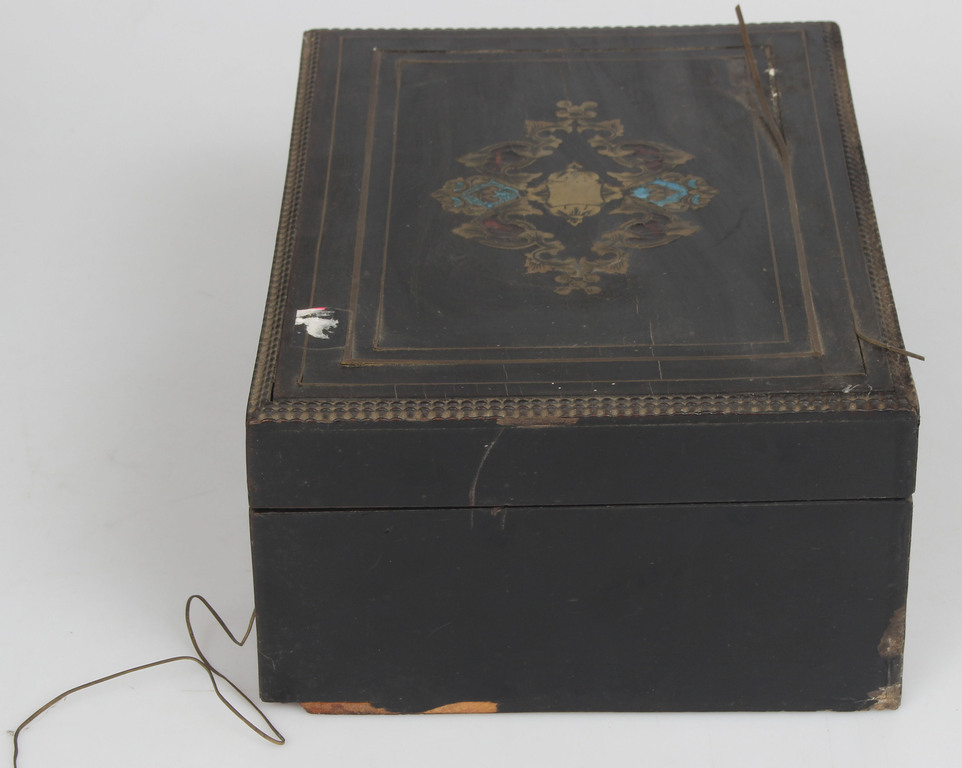 Wooden box with marquetry (with defects)
