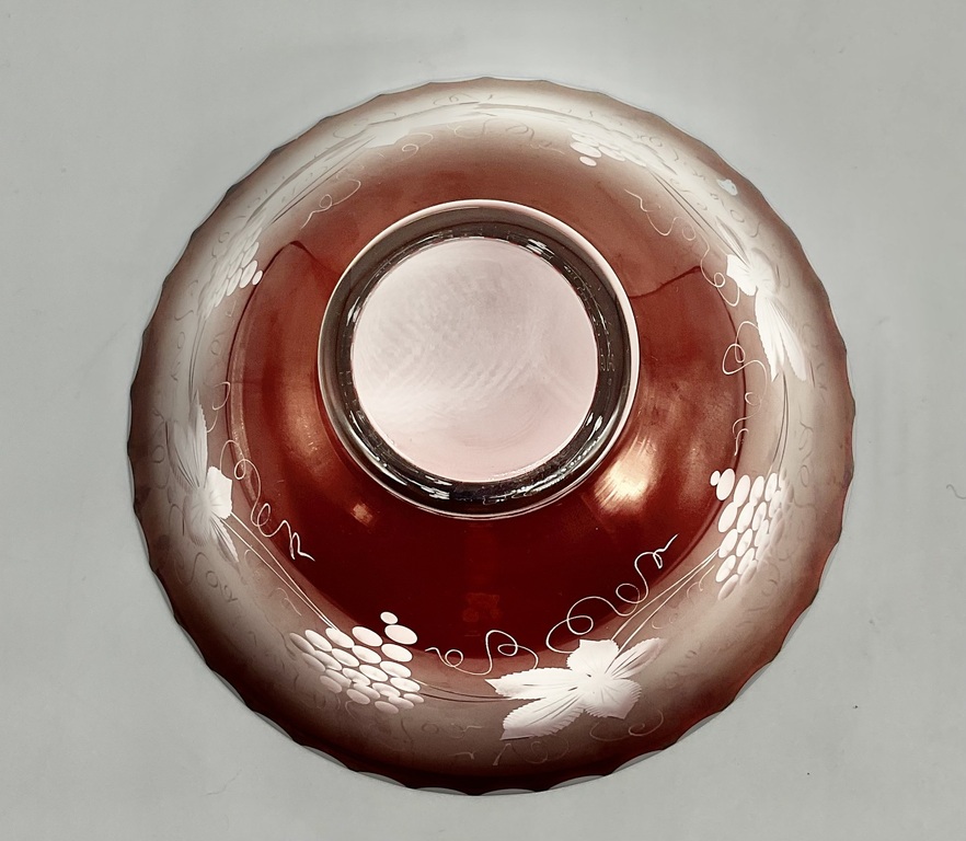 Salad bowl made of hand-polished ruby glass. Second half of the 20th century
