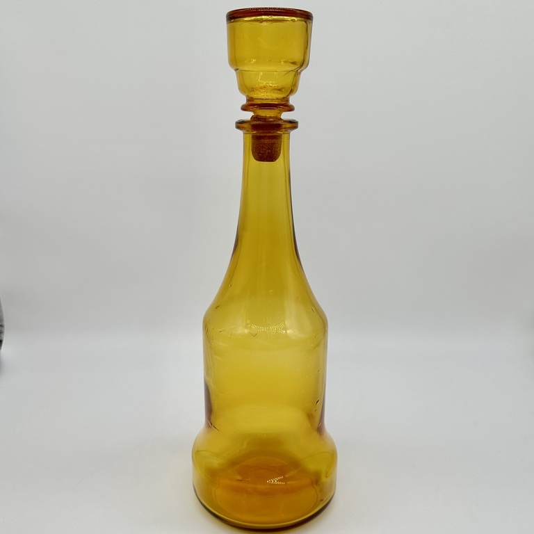 Belgian yellow glass lemonade decanter. Post-War Art Deco