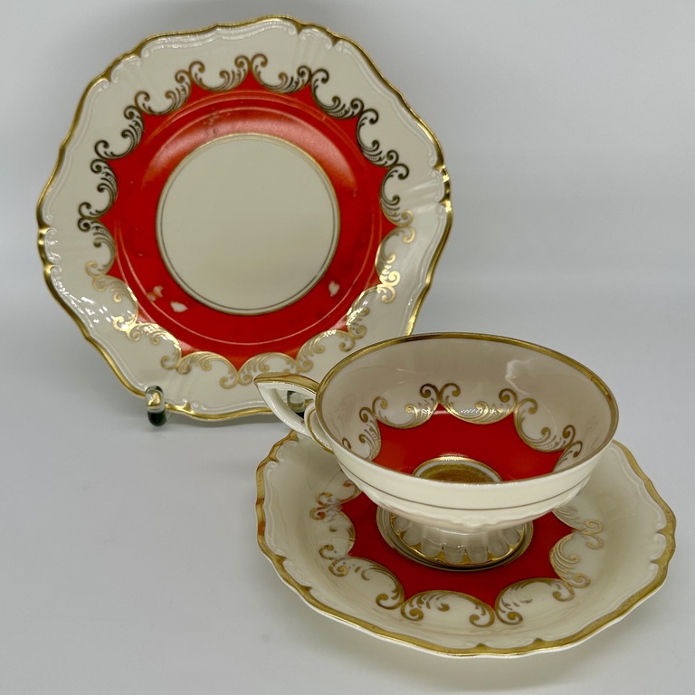 Tea pair and cake plate. 50s. Hand painted 
