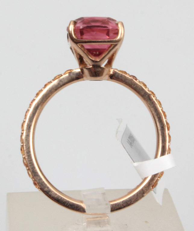 Ring with yellow sapphires, tourmalines 