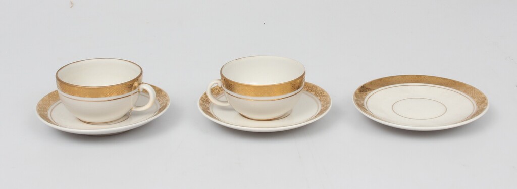 LFZ porcelain cups (2 pcs) and saucers (3 pcs)