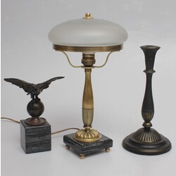 Kabineta galda bronzas lampa, svečturis, papīra spiede 