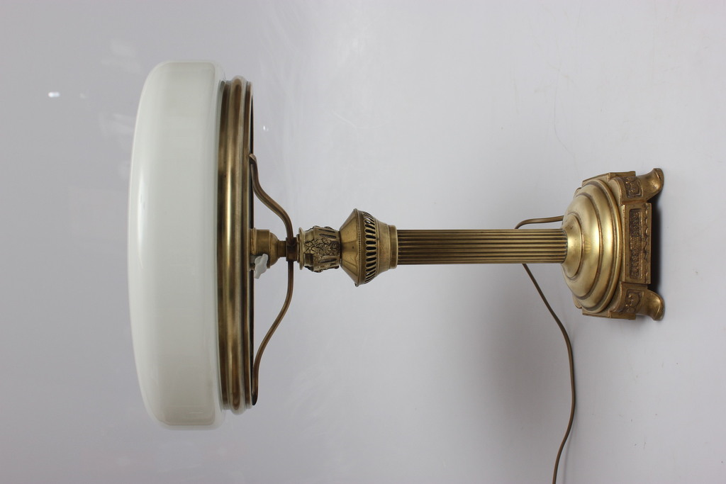 Cabinet table electric lamp