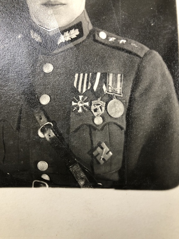 Кавалер Военного ордена Лачплеша лейтенант Юрис Парупс.