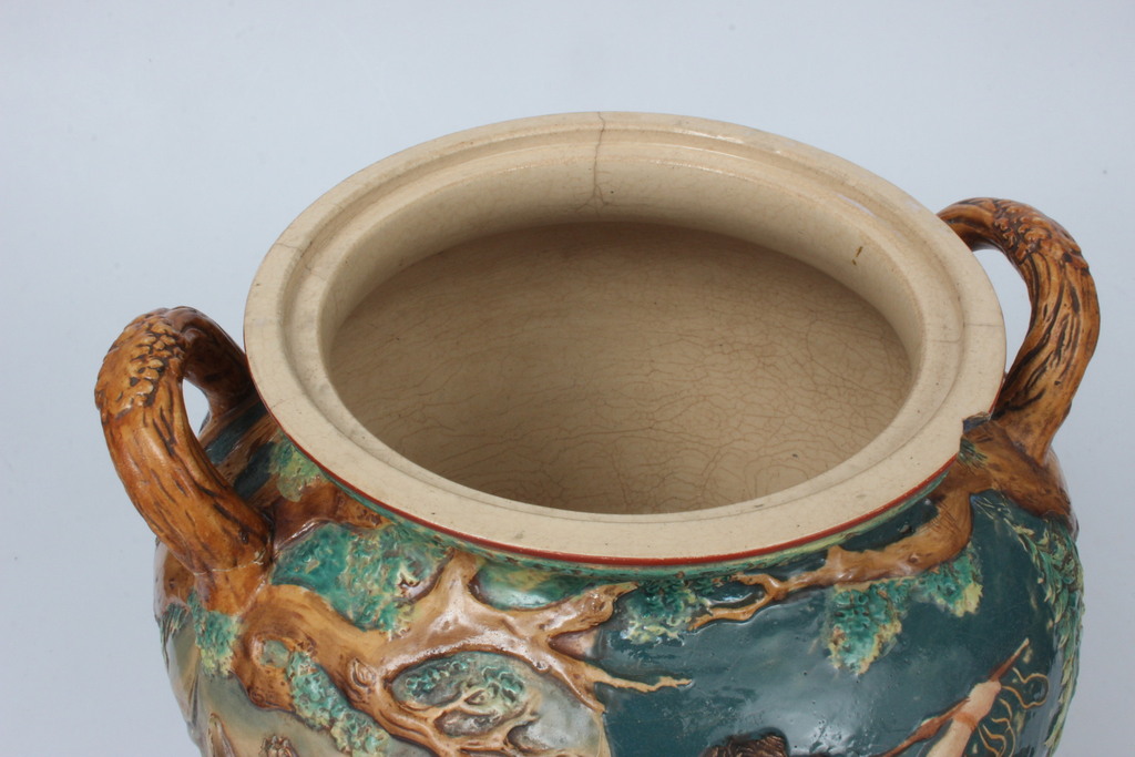 Decorative vessel