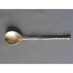 Silver tea spoon 84 proof. Engraving, gilding. 14 gr.