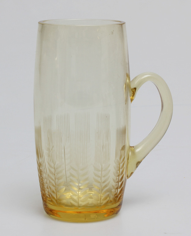 Iļģuciems glass factory beer cup 