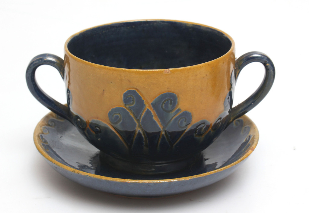 Ceramic bouillon cup with saucer