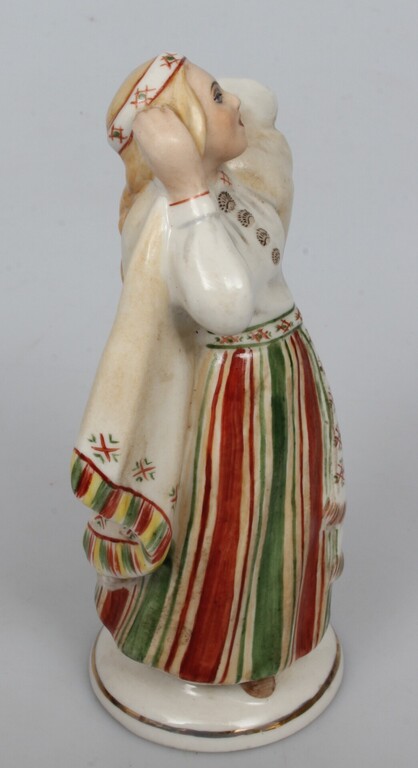 Porcelain figurine ''Folk dancer''