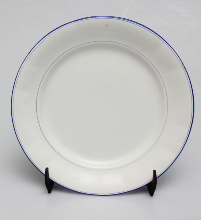 Kuznetsov factory faience dinner plates 10 pcs. 